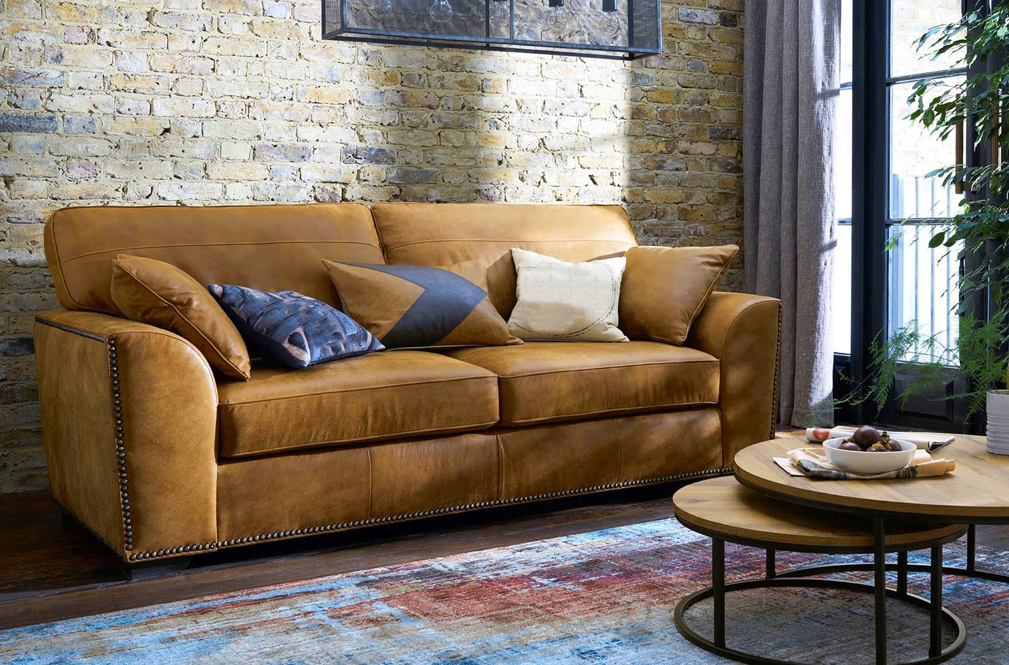 best color rug for brown leather sofa
